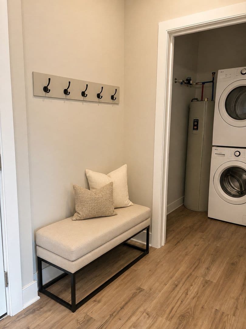 Somerville Apartment: 44 Veterans Memorial Drive E