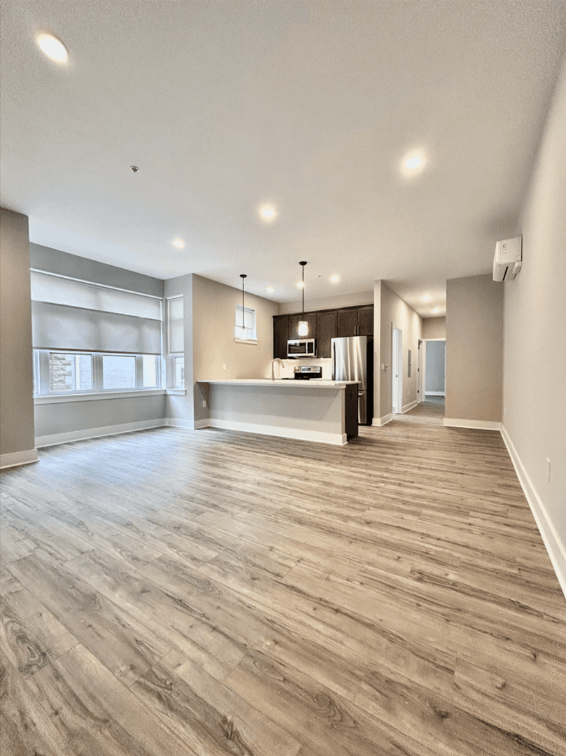 Somerville Apartment: 94-98 W Main St