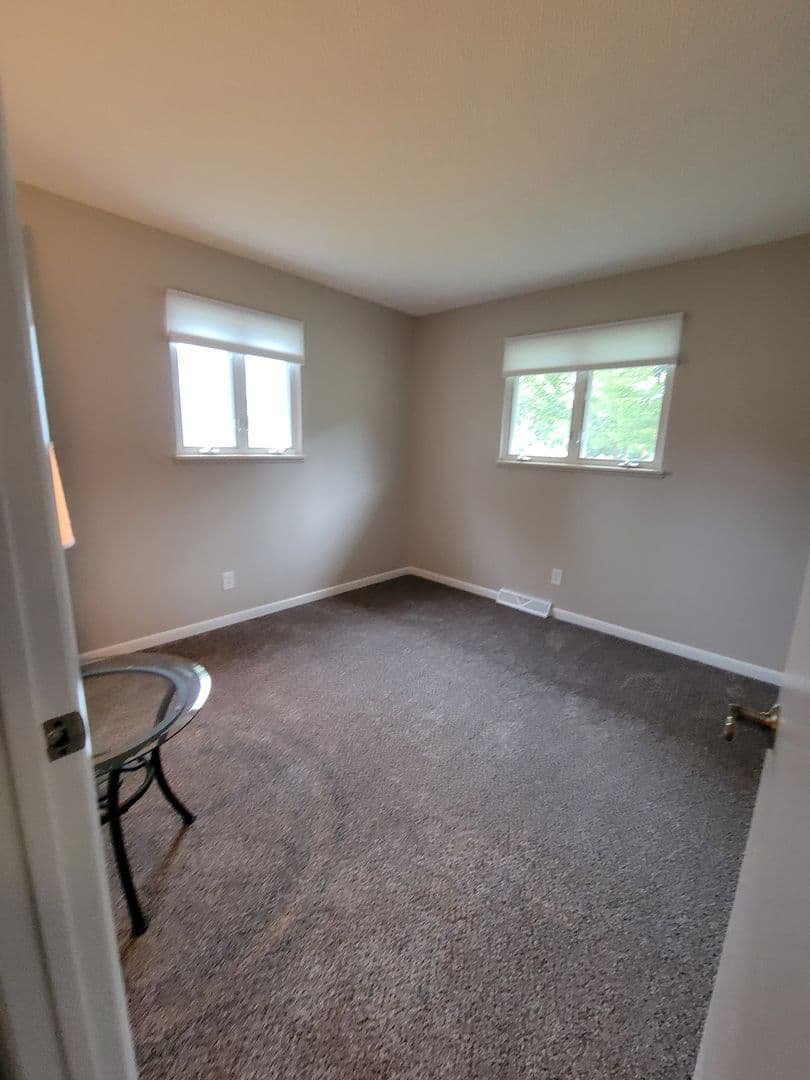 Midland House: 2901 Darby Court