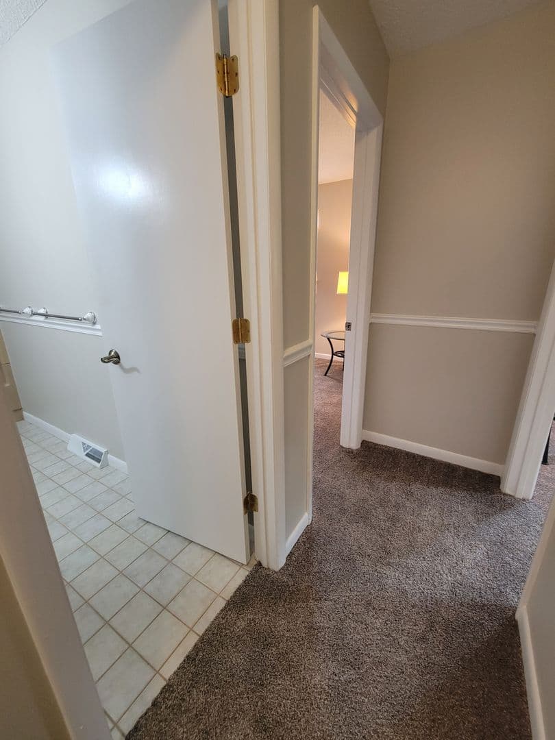 Midland House: 2901 Darby Court