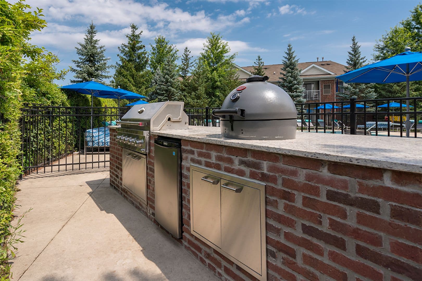 Canton Apartment: 201 Cassia Ct.