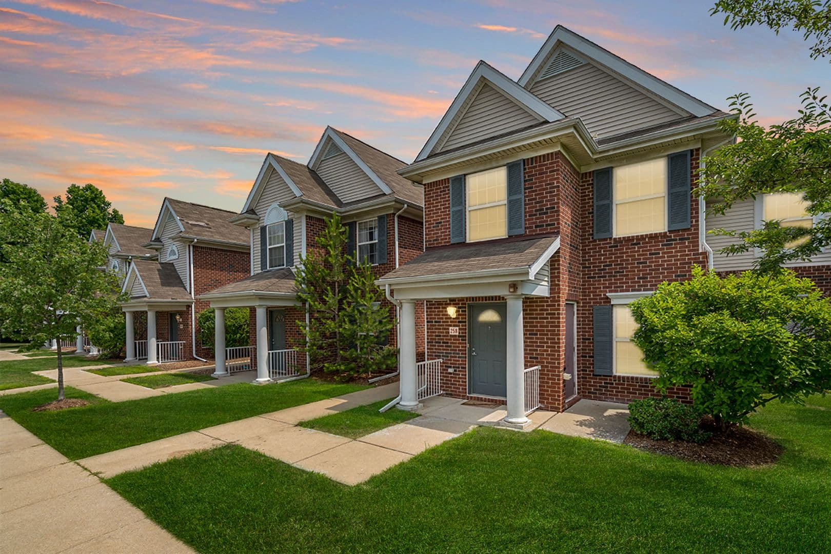 Canton Apartment: 201 Cassia Ct.