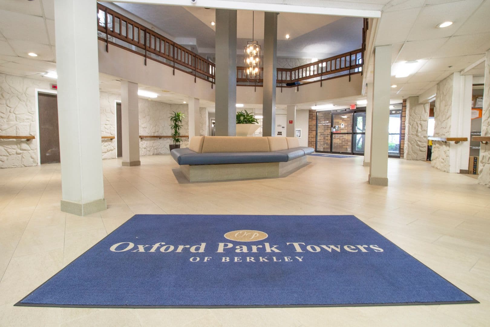 Berkley Apartment: 2345 Oxford