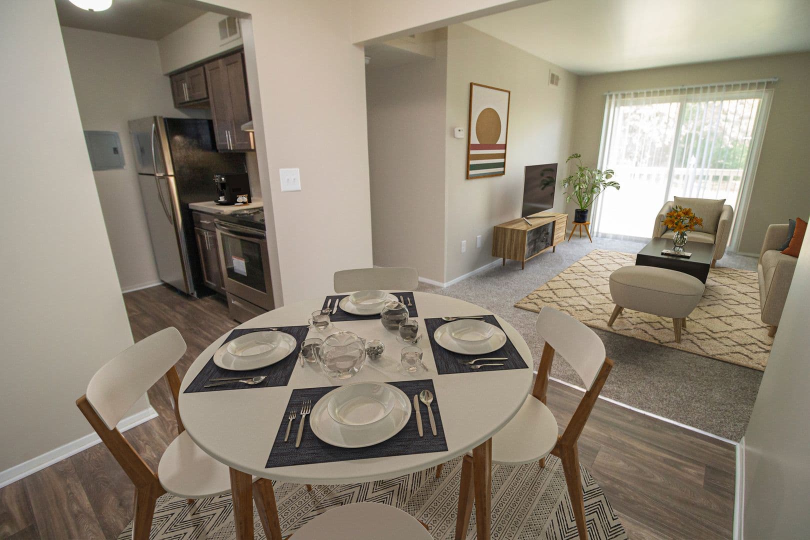 Farmington Hills Apartment: 23960 Middlebelt Rd.
