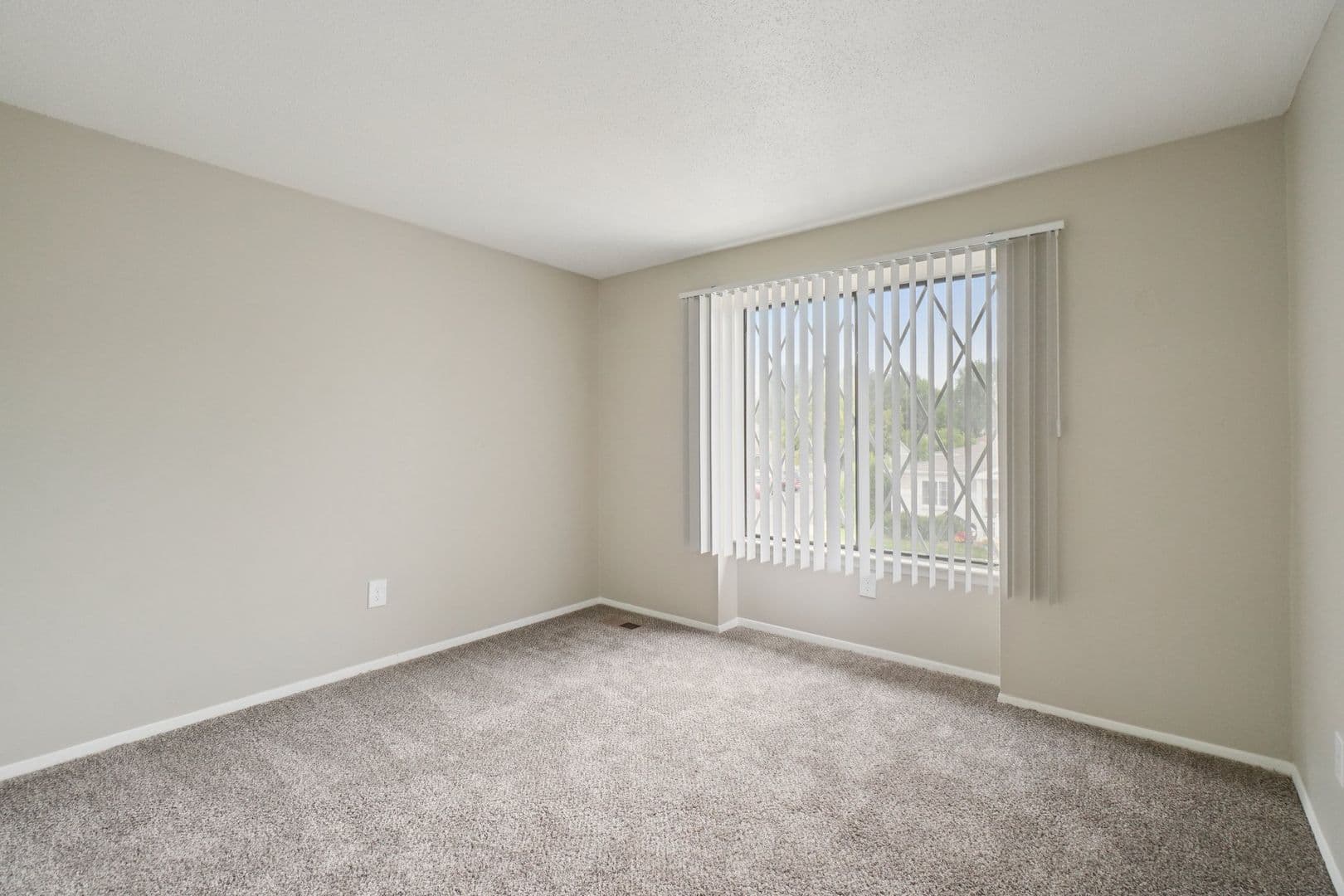Harrison Township Townhome: 38001 Club House Lane