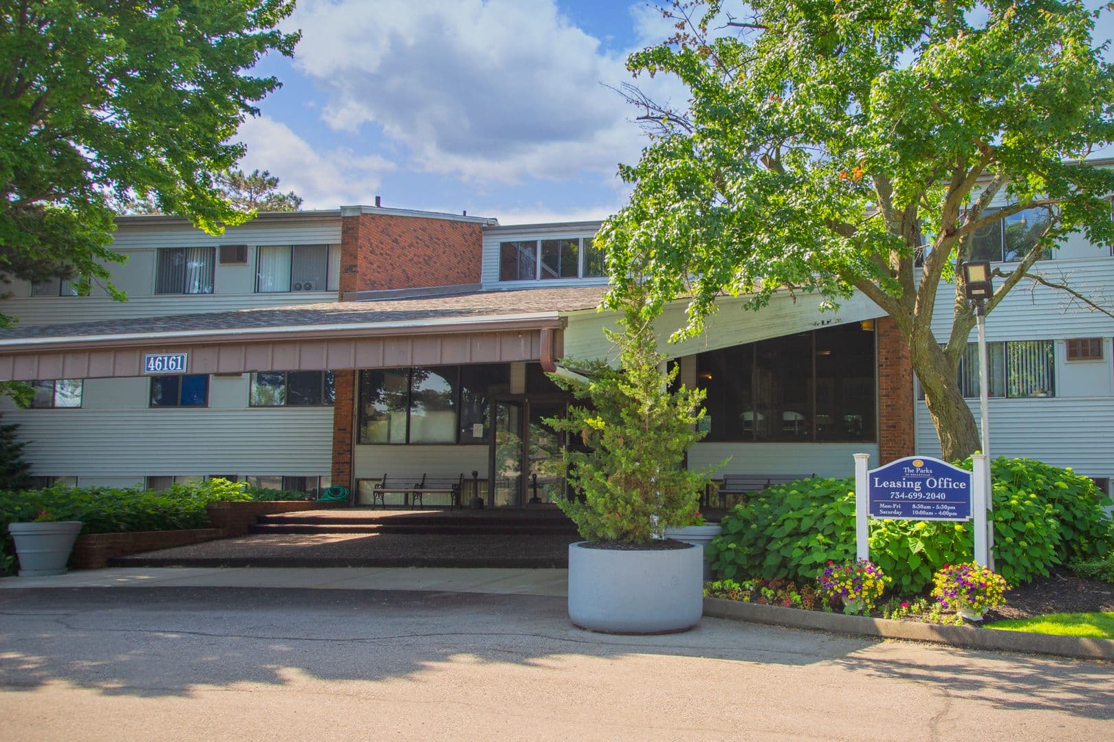 Belleville Apartment: 46161 Village Green