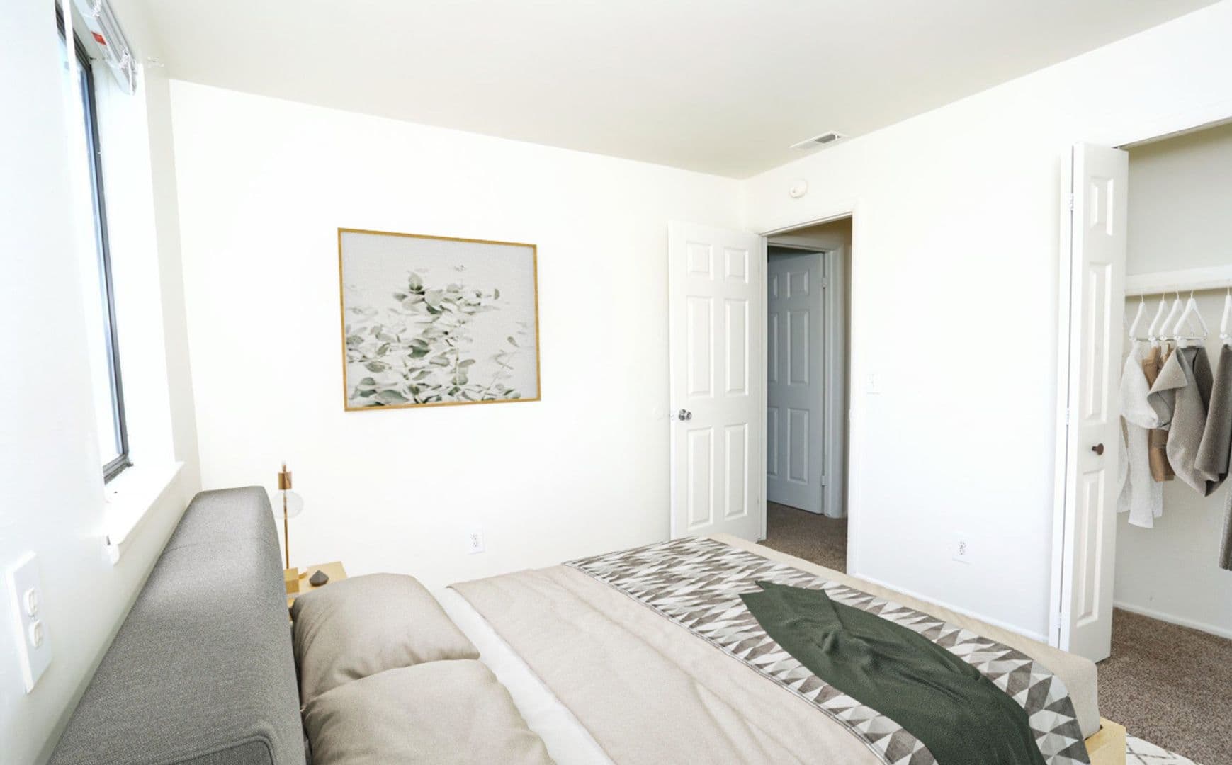 Holly Apartment: 3512 Grange Hall Road #108
