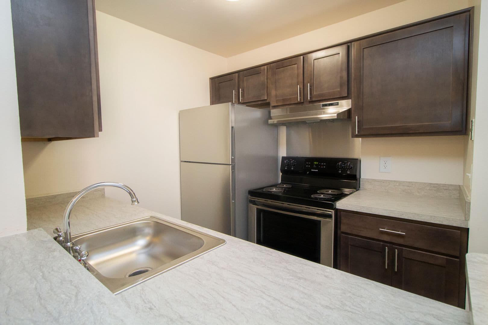 Belleville Apartment: 46161 Village Green