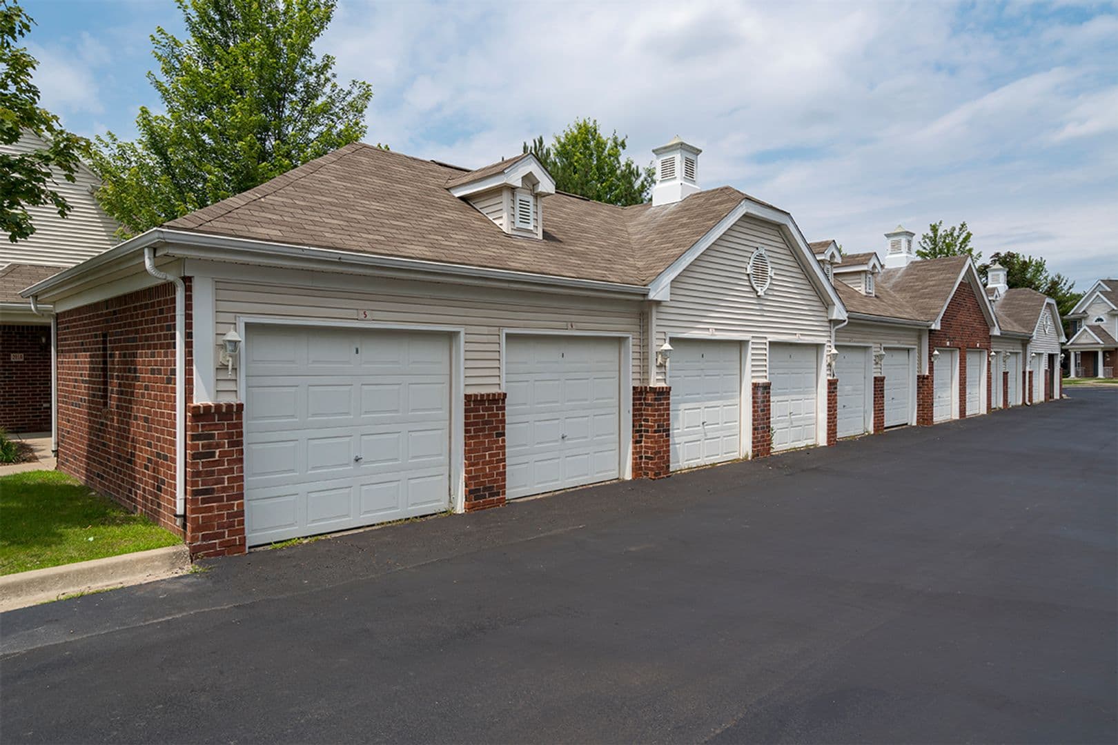 Canton Apartment: 201 Cassia Ct.