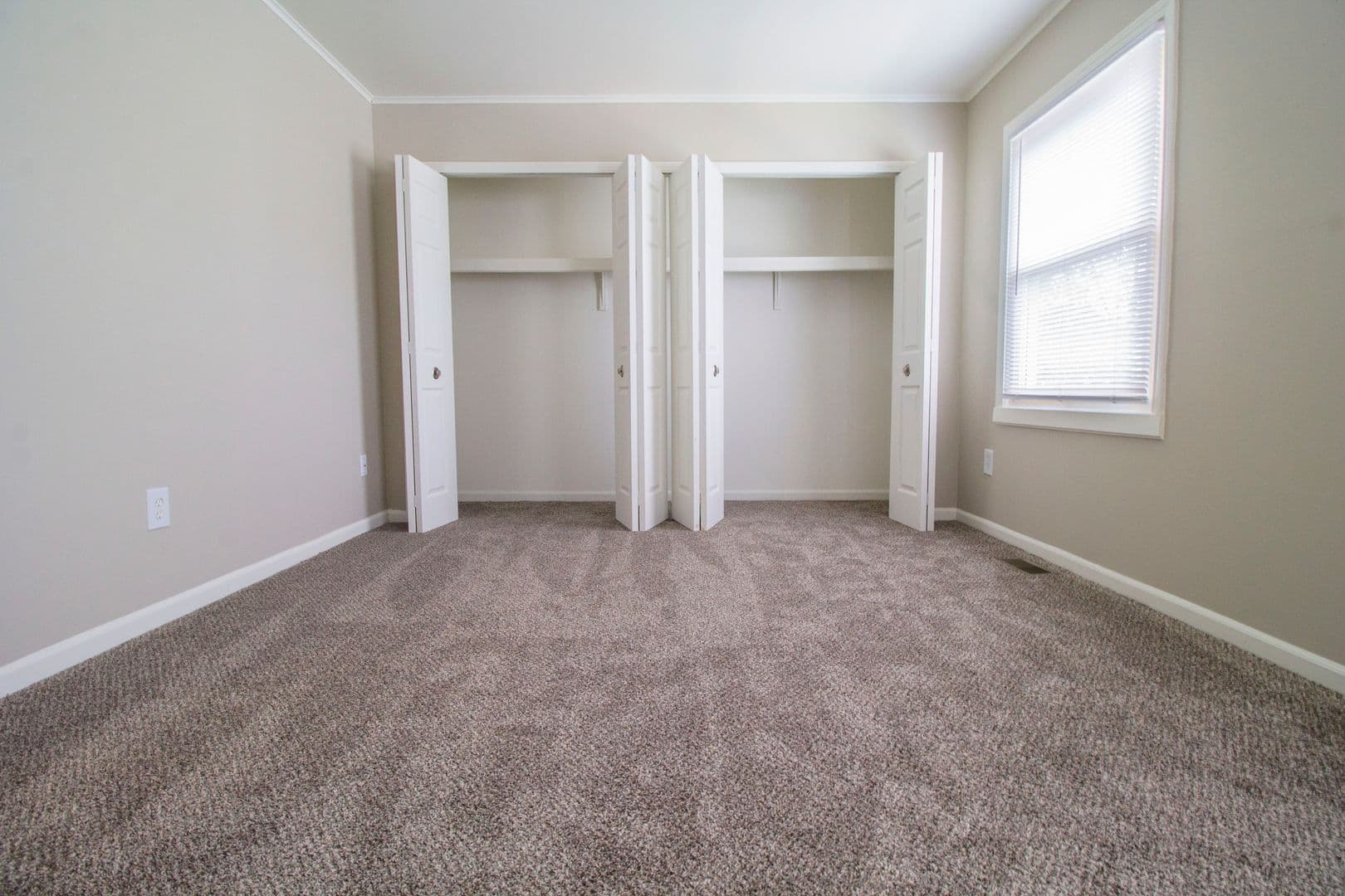 Rochester Hills Apartment: 786 Lawton Ct.