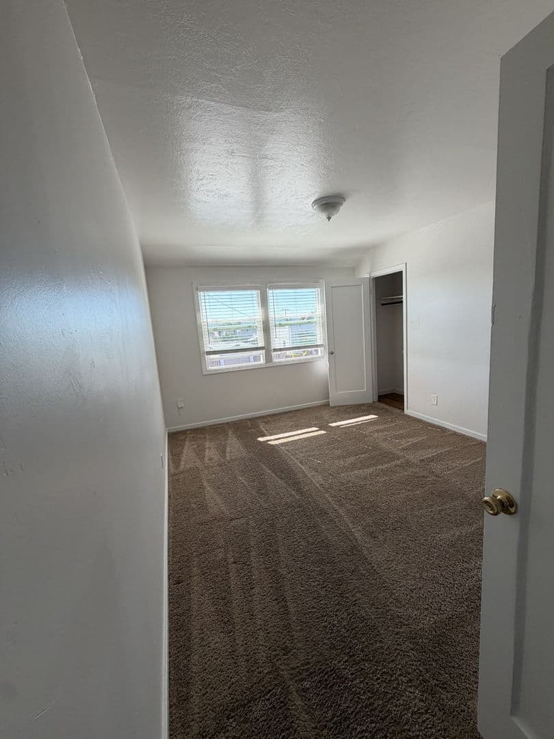 Richmond Apartment: 902-908 24th Street