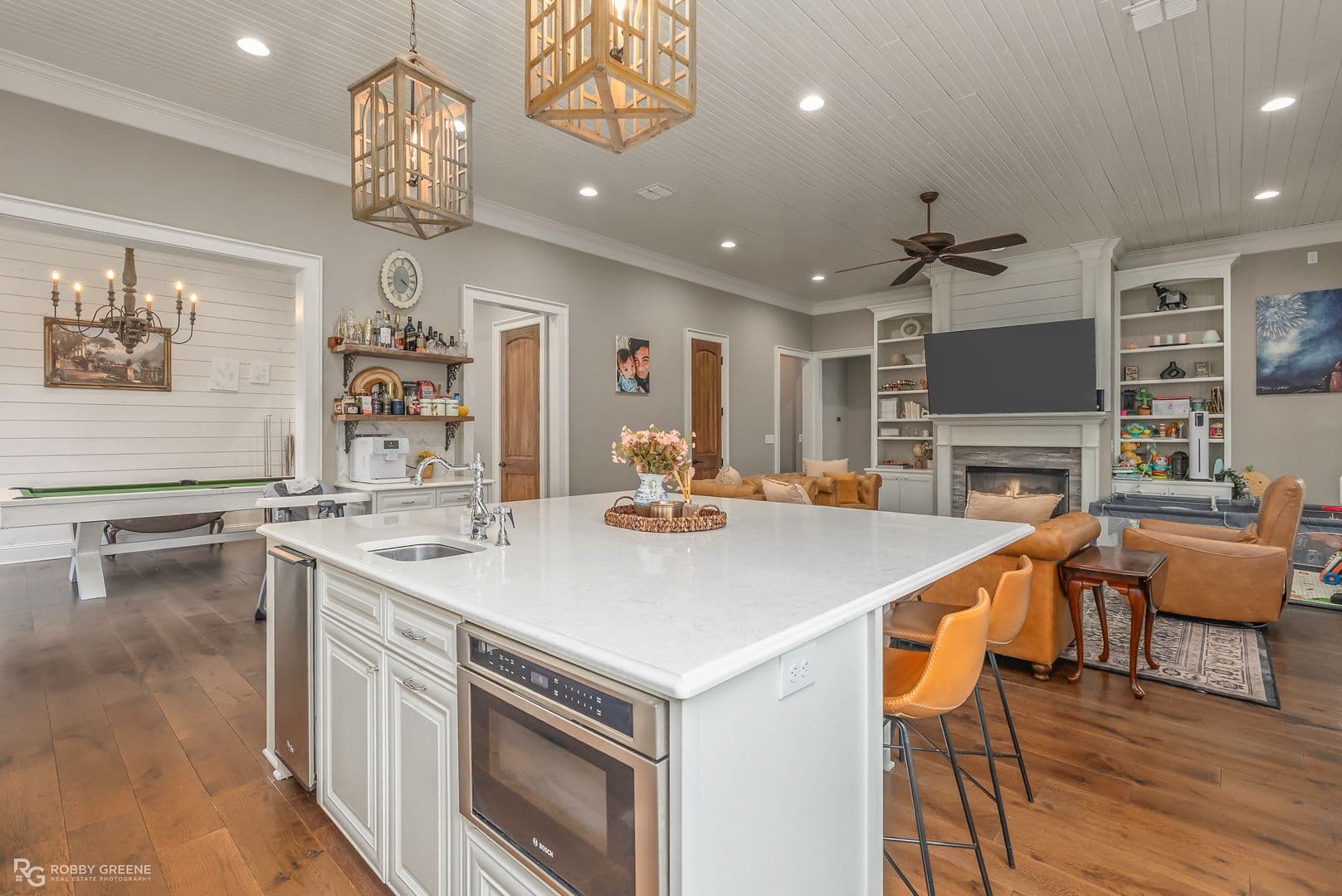 Bossier City House: 106 Vieux Carre