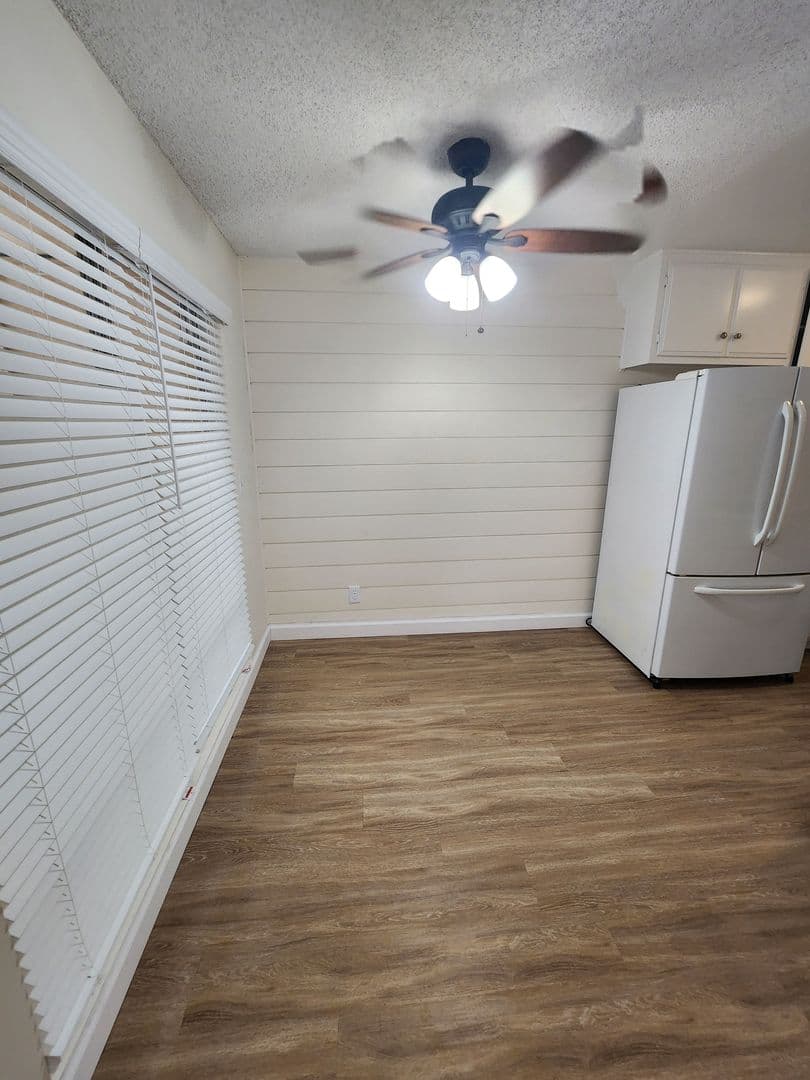 San Diego Apartment: 4110 Jewell St.