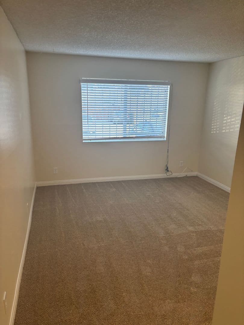 San Diego Apartment: 959 Felspar St.
