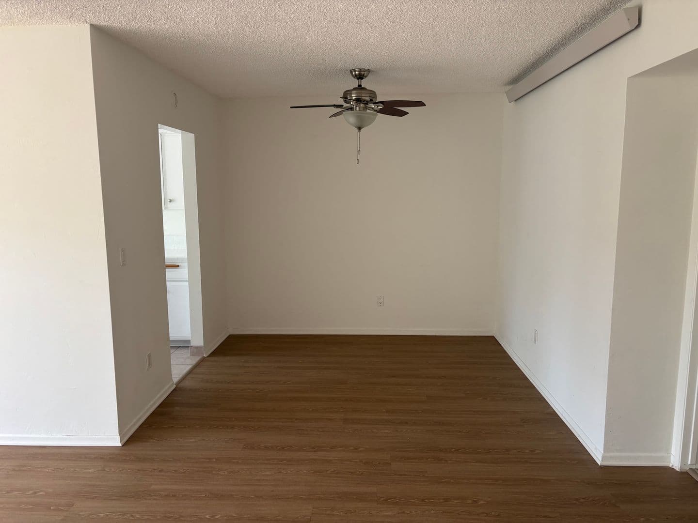San Diego Apartment: 3748 Curtis St.
