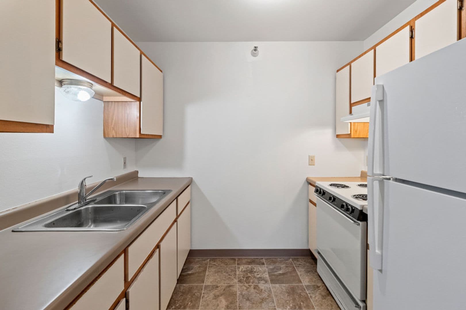 Plover Apartment: 2956 Hickory Drive