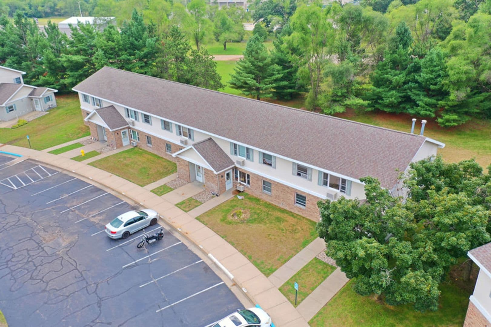 Plover Apartment: 2956 Hickory Drive