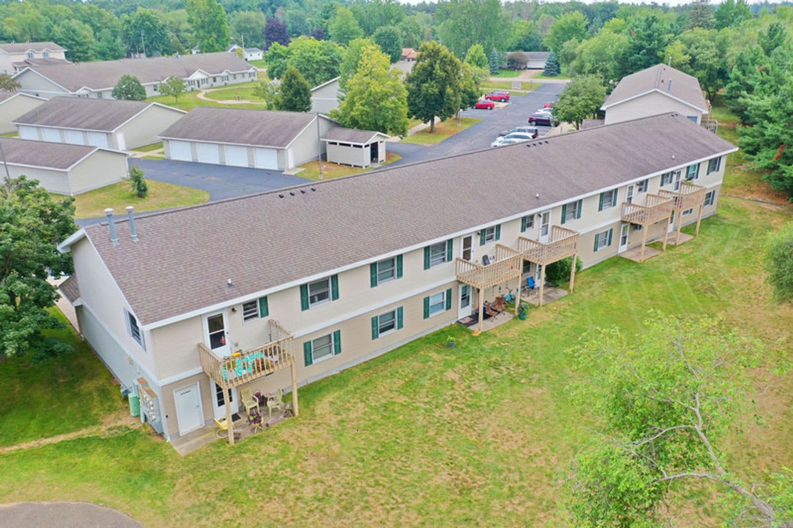 Plover Apartment: 2956 Hickory Drive