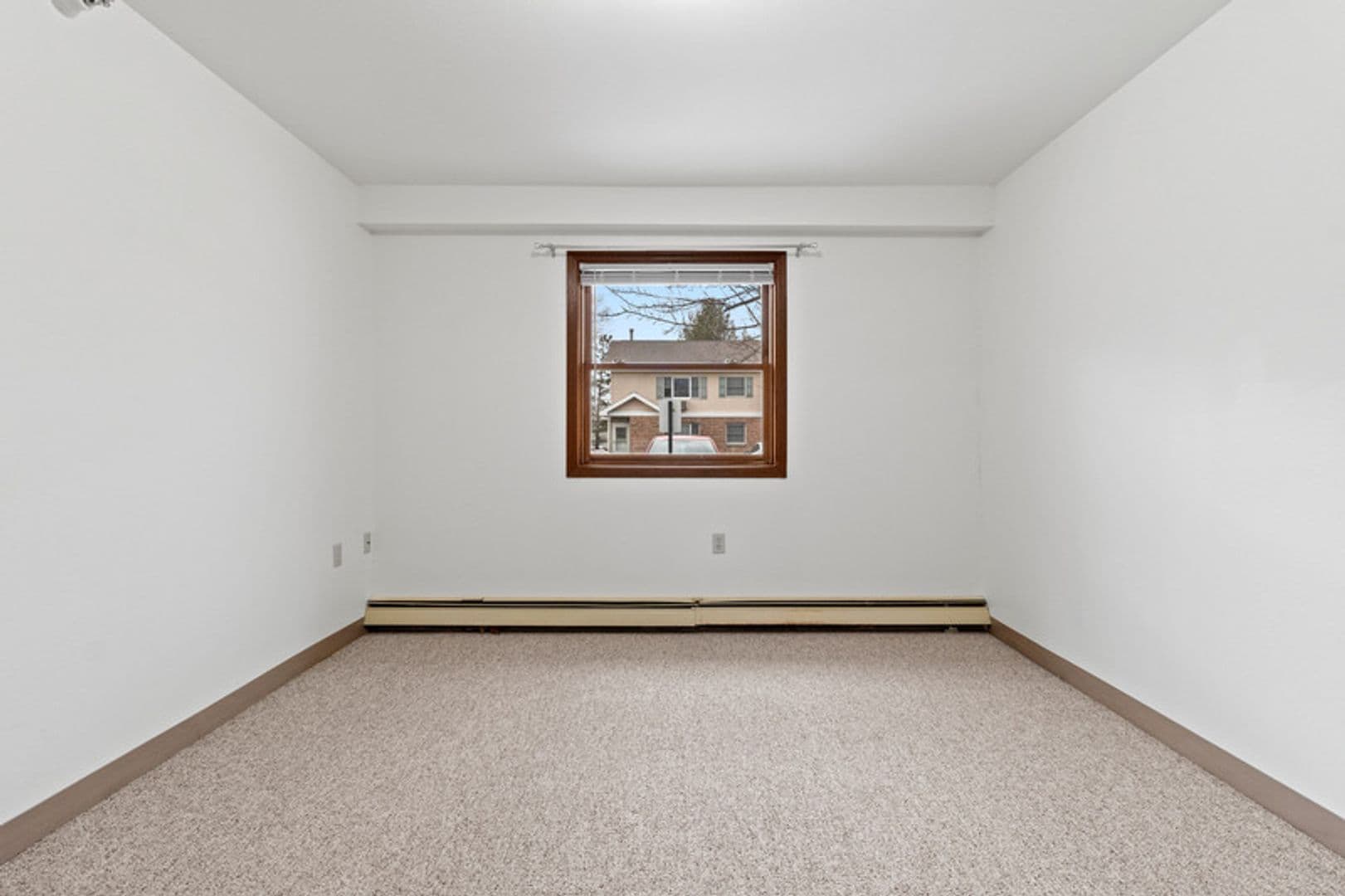 Plover Apartment: 2956 Hickory Drive
