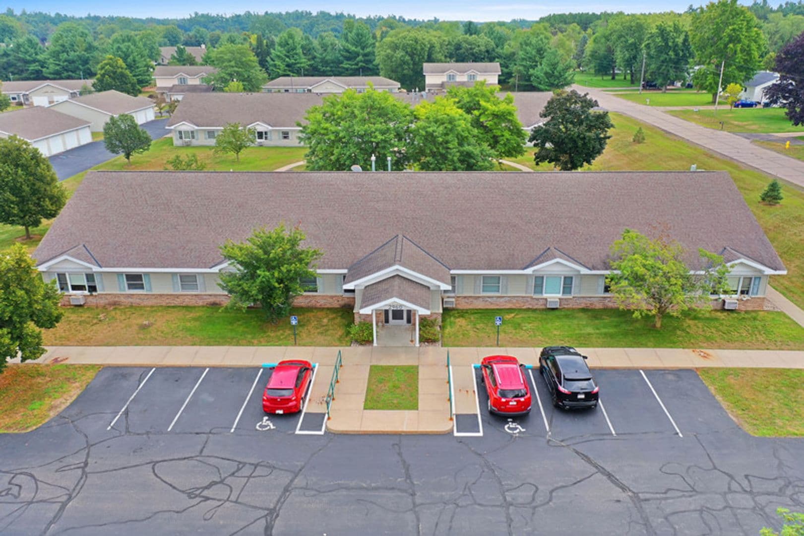Plover Apartment: 2956 Hickory Drive