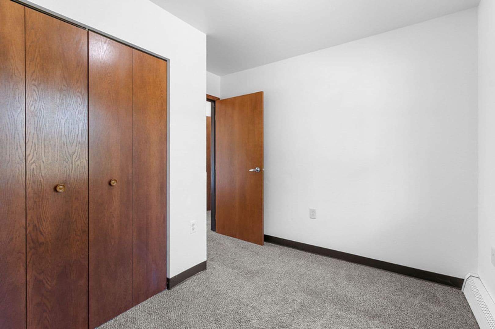 Plover Apartment: 2956 Hickory Drive