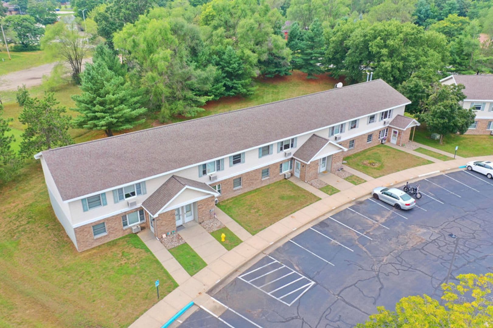 Plover Apartment: 2956 Hickory Drive