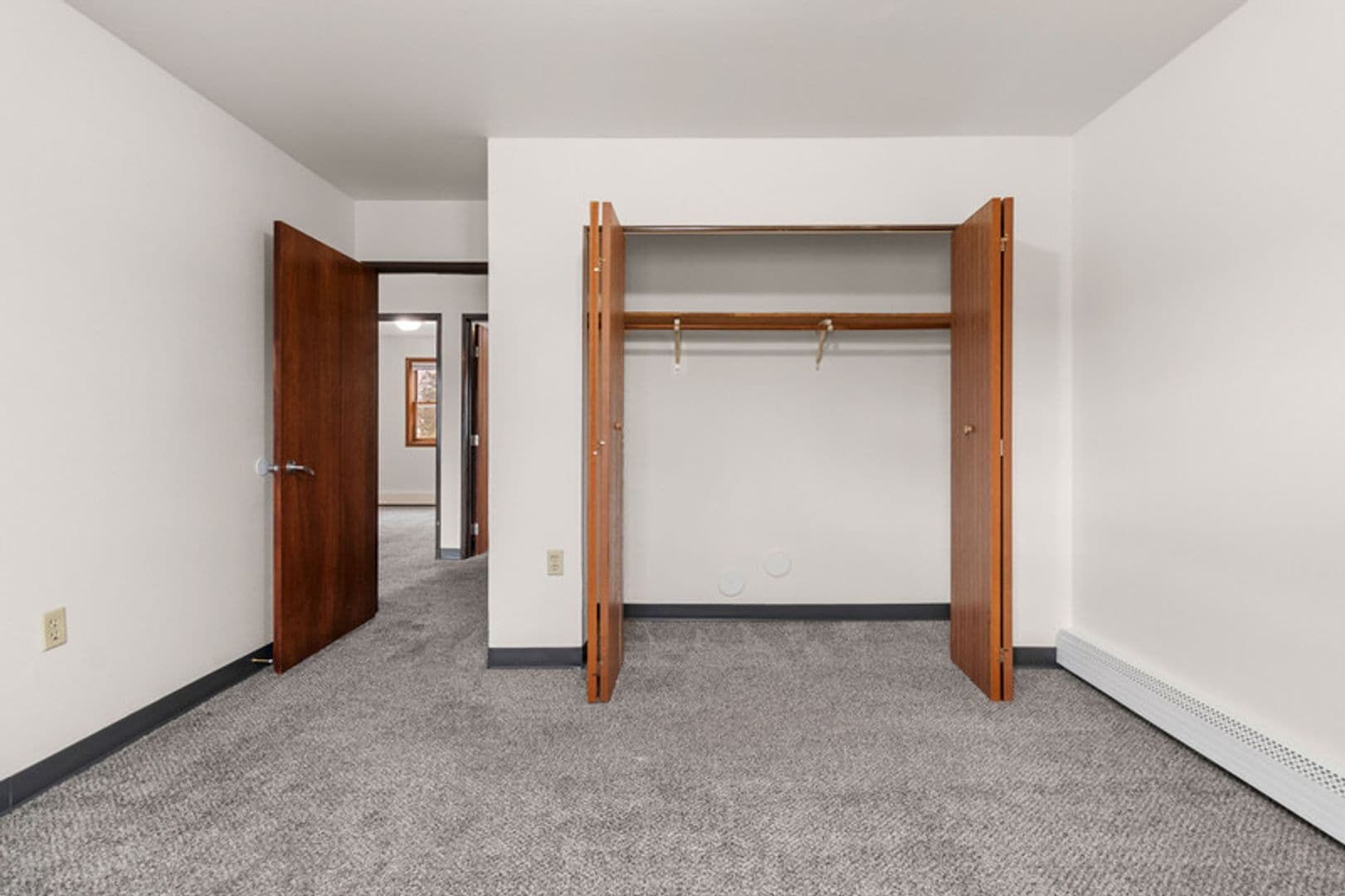 Plover Apartment: 2956 Hickory Drive