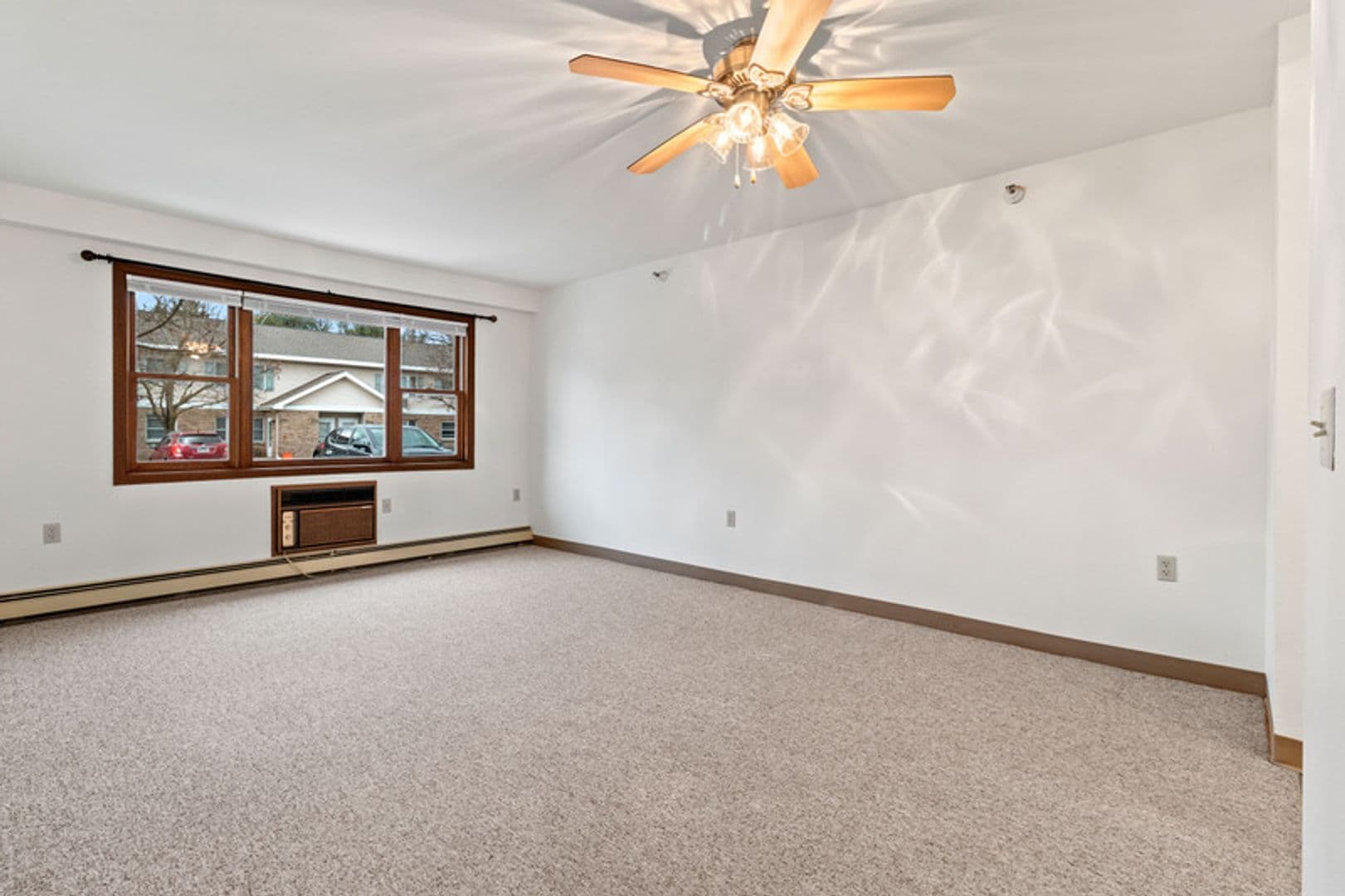 Plover Apartment: 2956 Hickory Drive