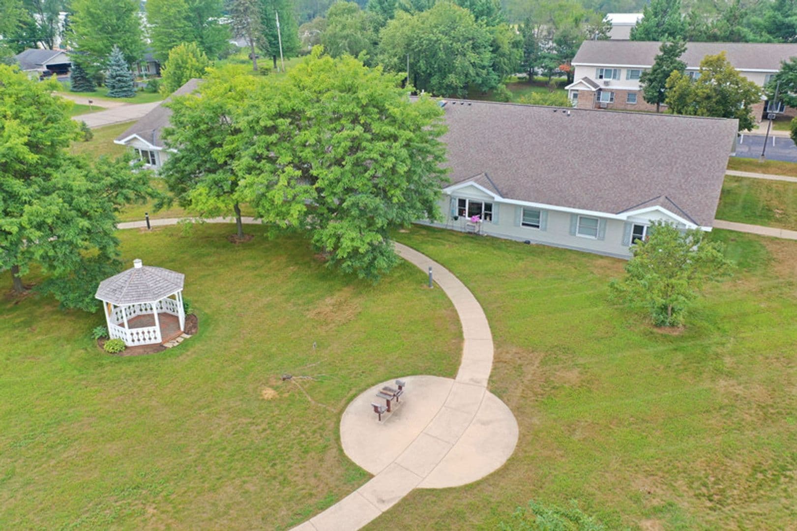 Plover Apartment: 2956 Hickory Drive