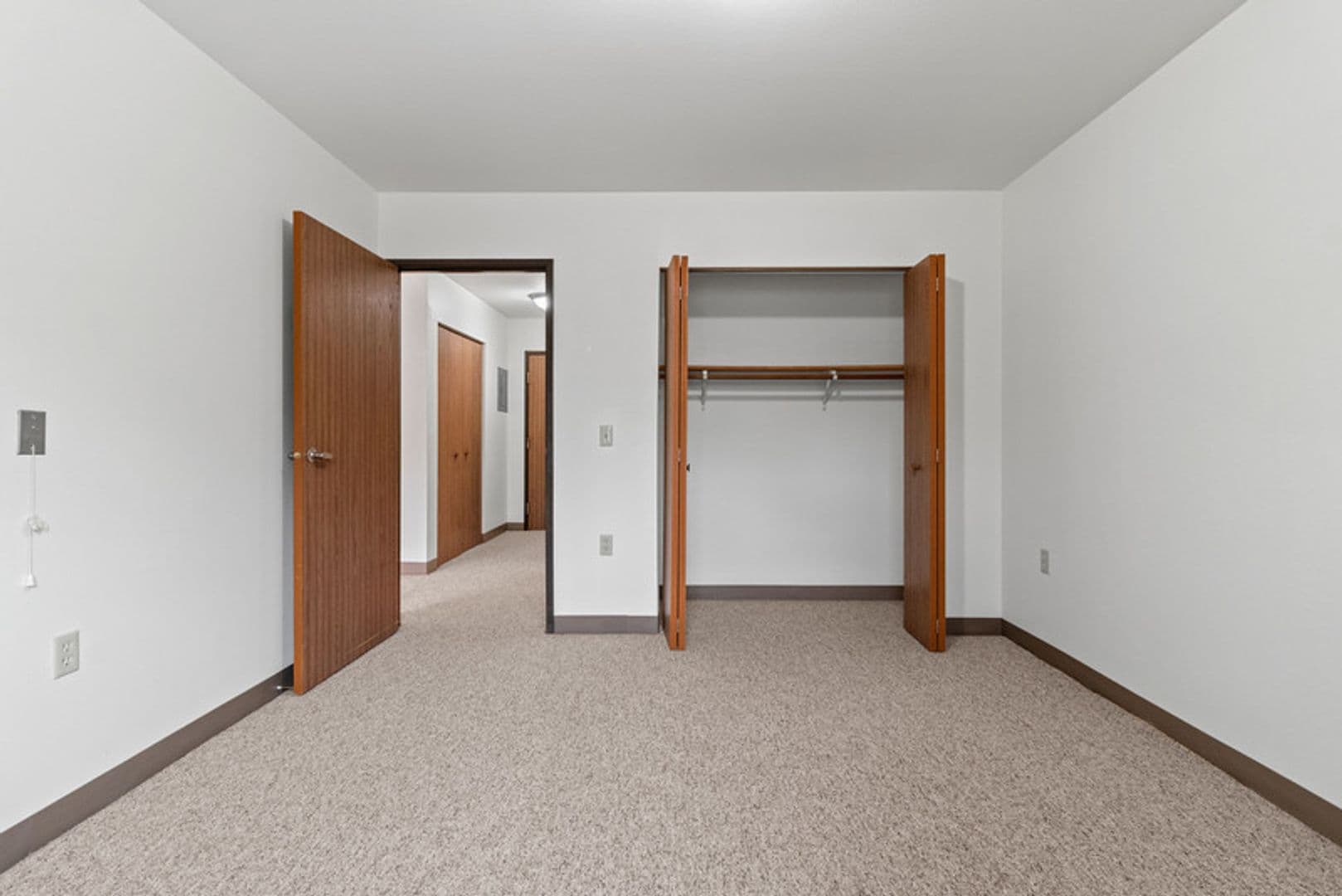Plover Apartment: 2956 Hickory Drive