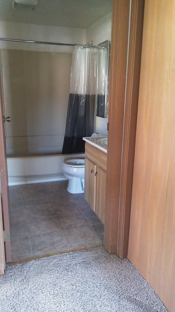 Wausau Apartment: 601 South 56th Avenue