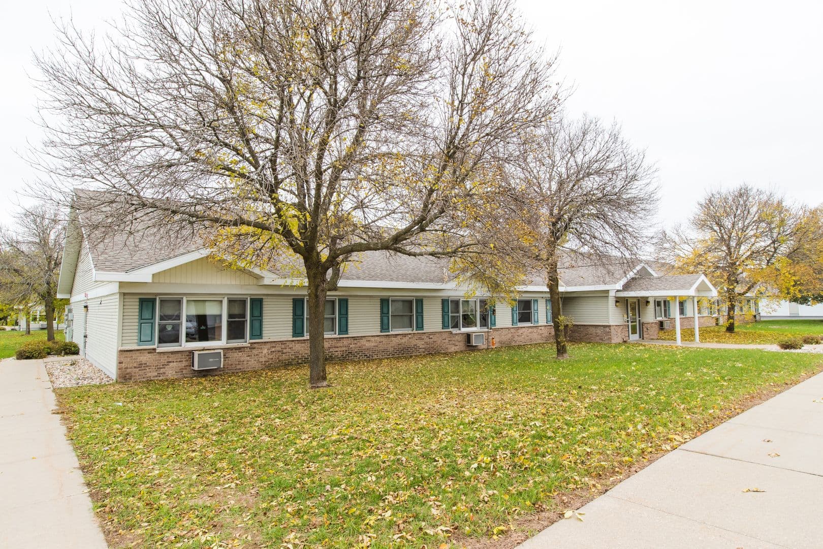 Plover Apartment: 2956 Hickory Drive