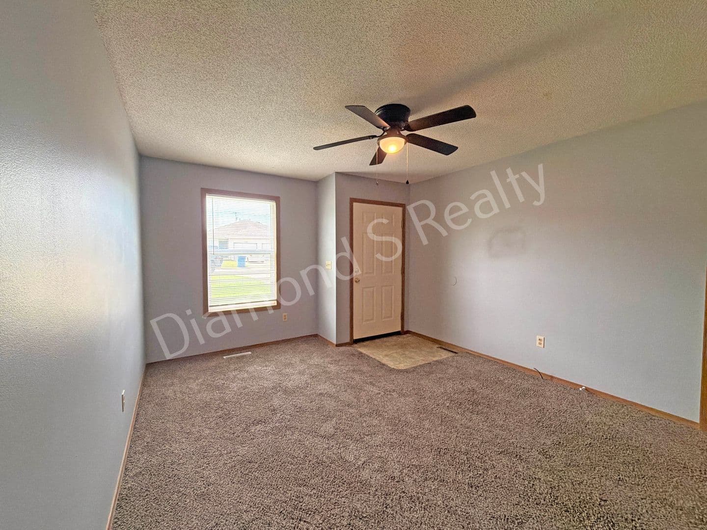 Ozark Apartment: 1441 W Rainey