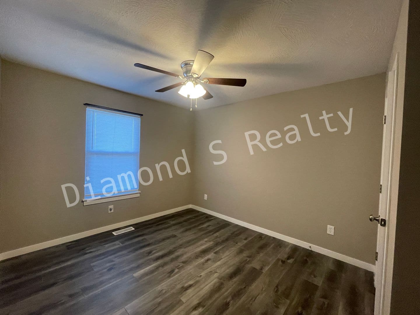 Ozark House: 2108 N 26th Street