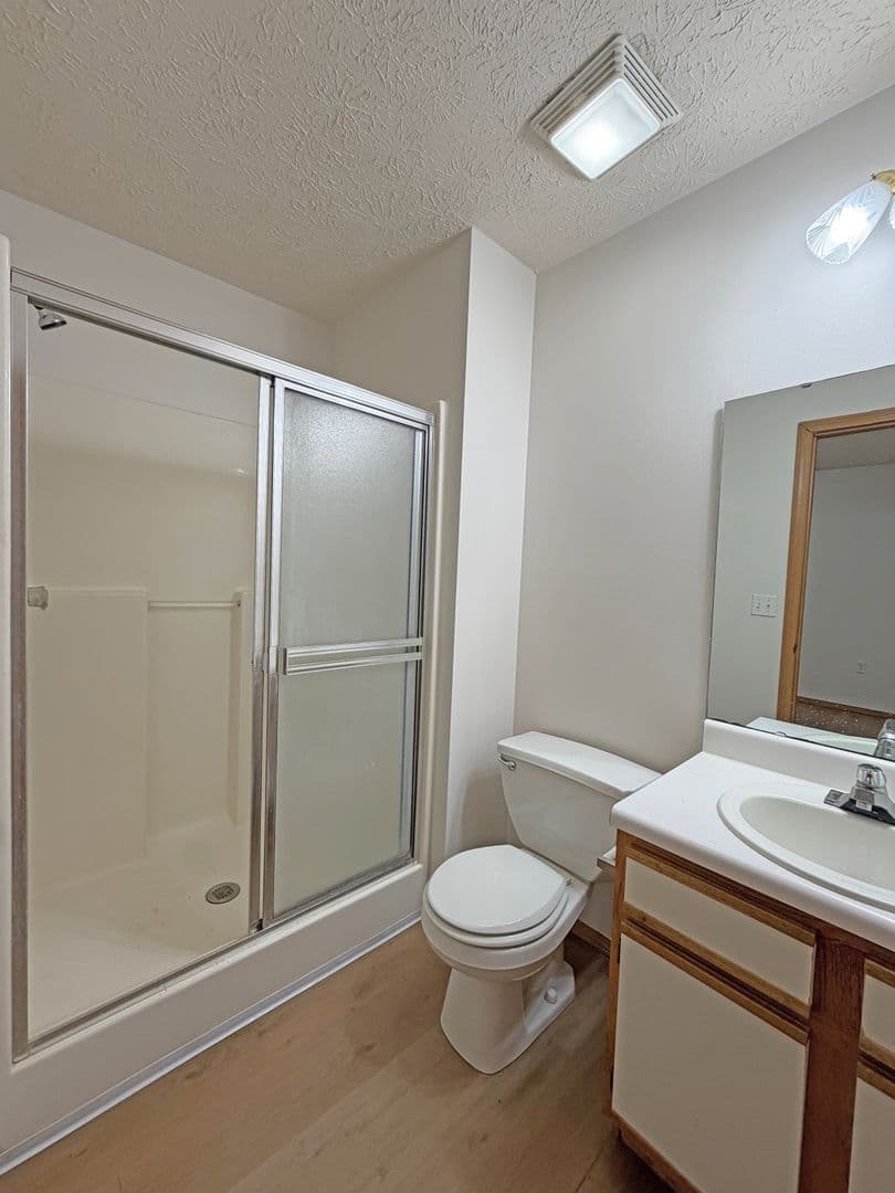 Nixa Apartment: 1300-1459 W Eaglewood Dr