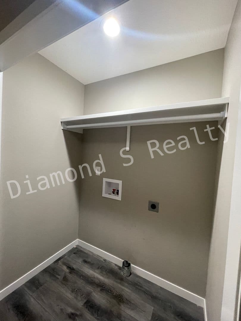 Ozark House: 2108 N 26th Street