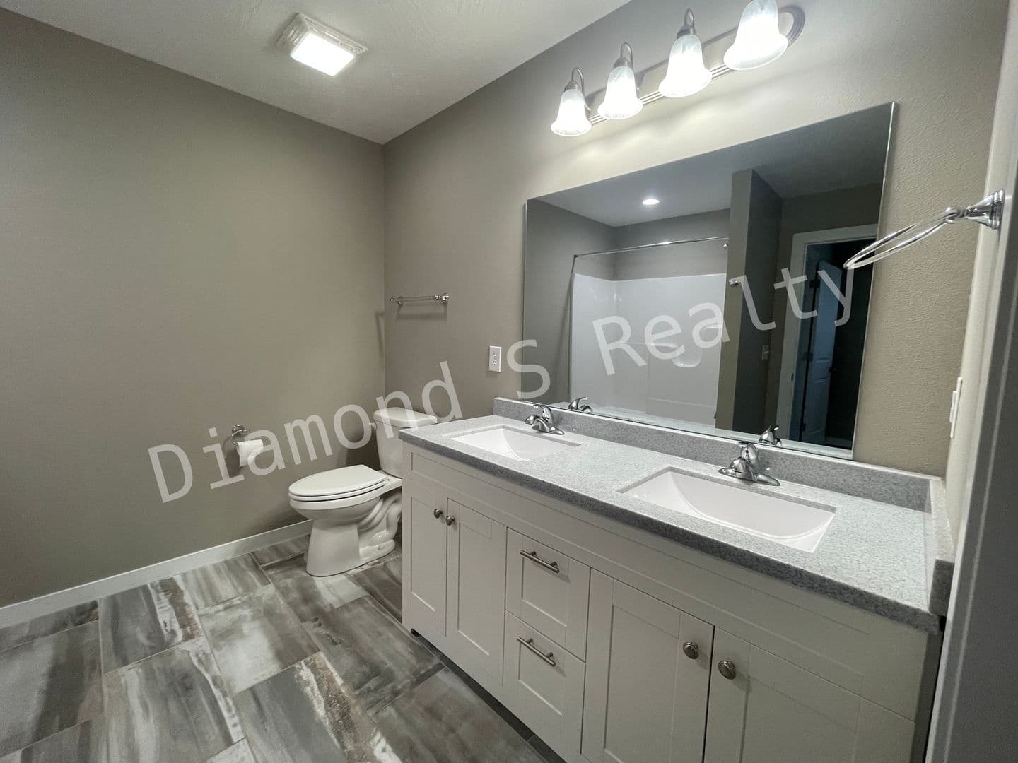 Ozark House: 2108 N 26th Street