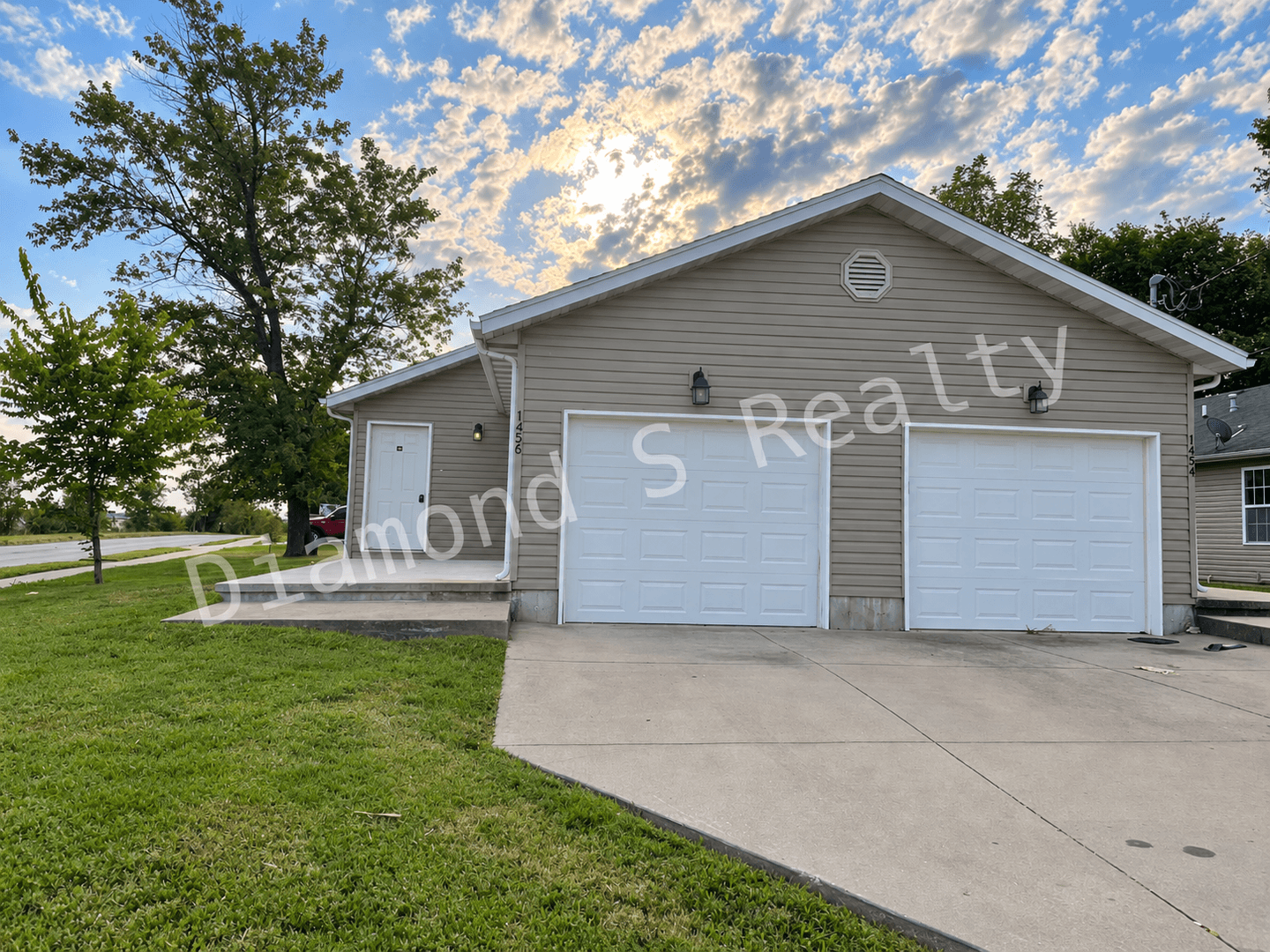 Springfield Multiplex: 1456 North Ethyl Avenue
