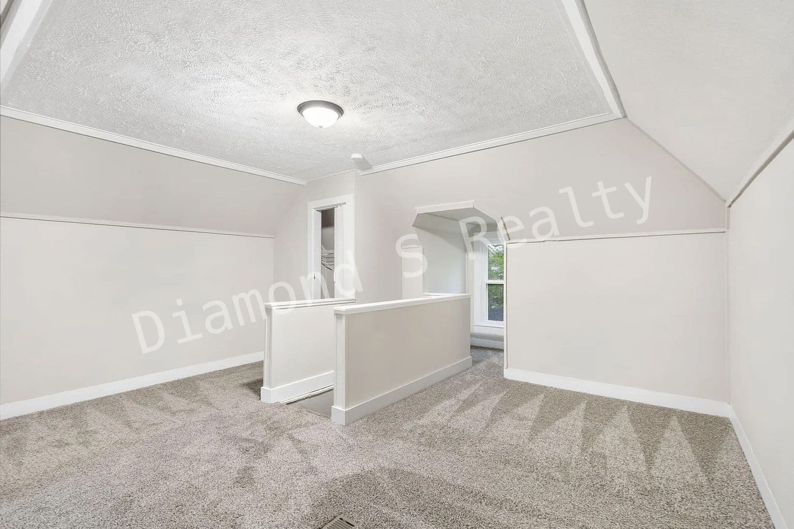 Republic House: 240 E Mill St