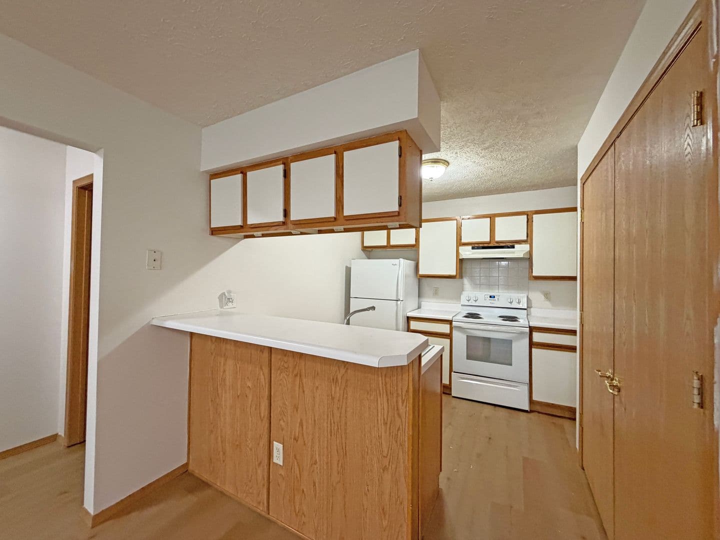Nixa Apartment: 1300-1459 W Eaglewood Dr