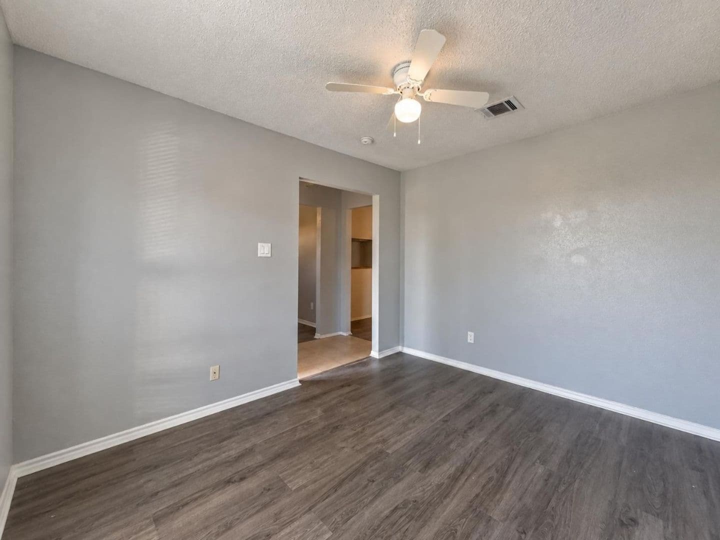 Houston House: 12814 Greenshire Dr.