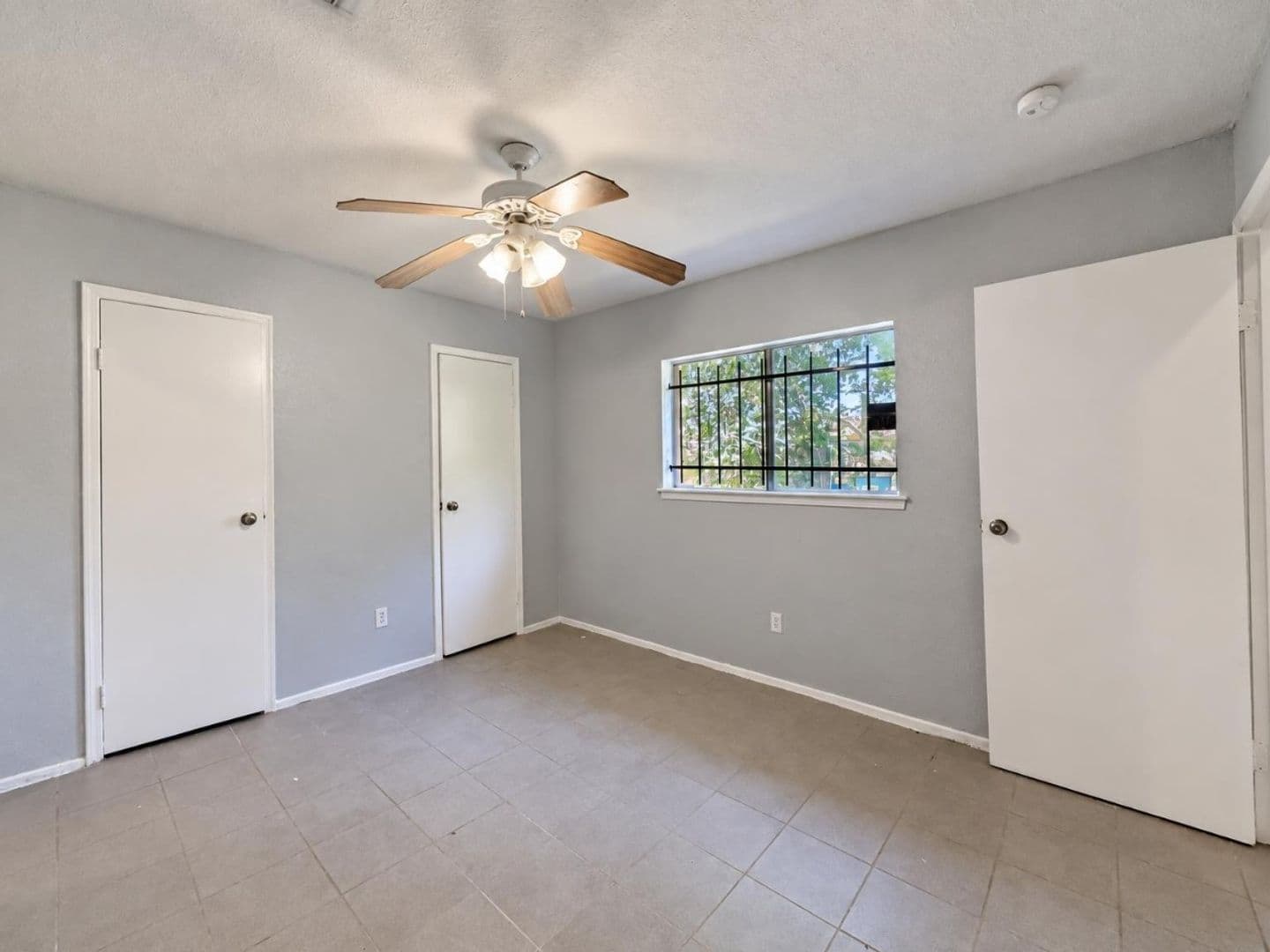 Houston House: 12710 Redfern Dr.