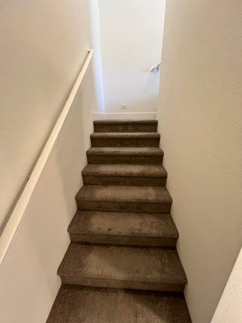 Reno House: 4244 Fawnridge Place