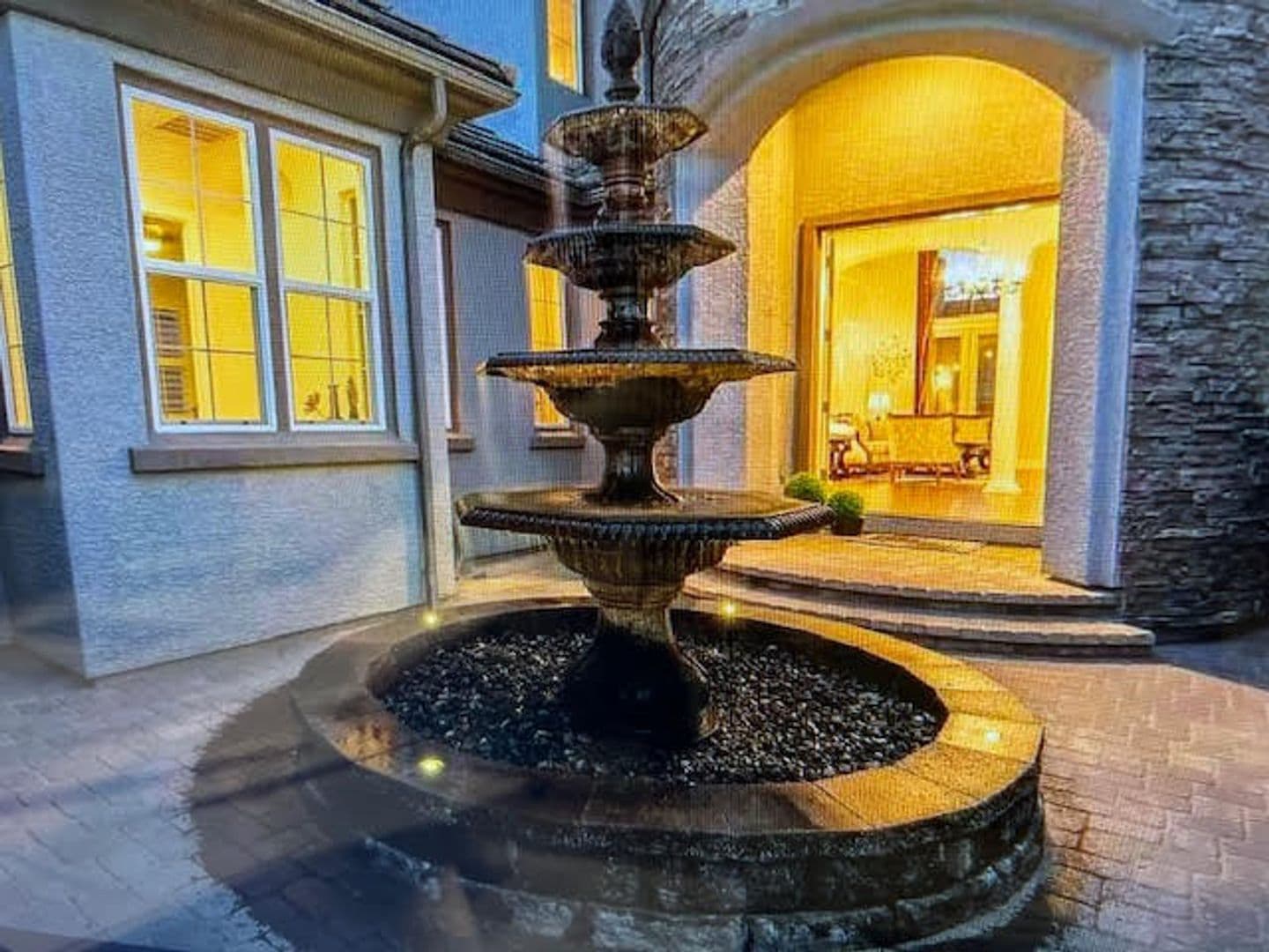 Reno House: 1835 Graysburg Drive