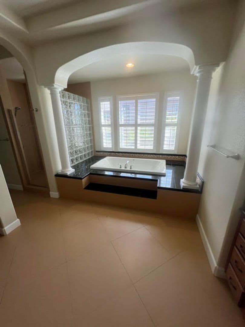 Reno House: 1835 Graysburg Drive