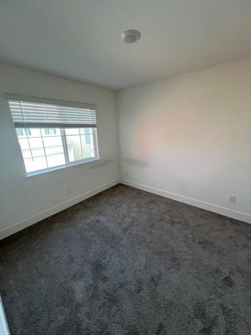 Reno House: 4244 Fawnridge Place
