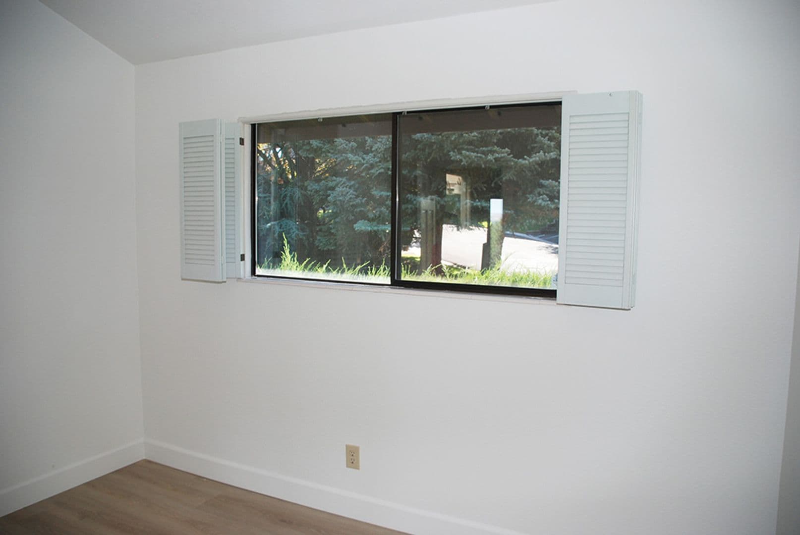 Reno House: 2435 Rock Hill Circle
