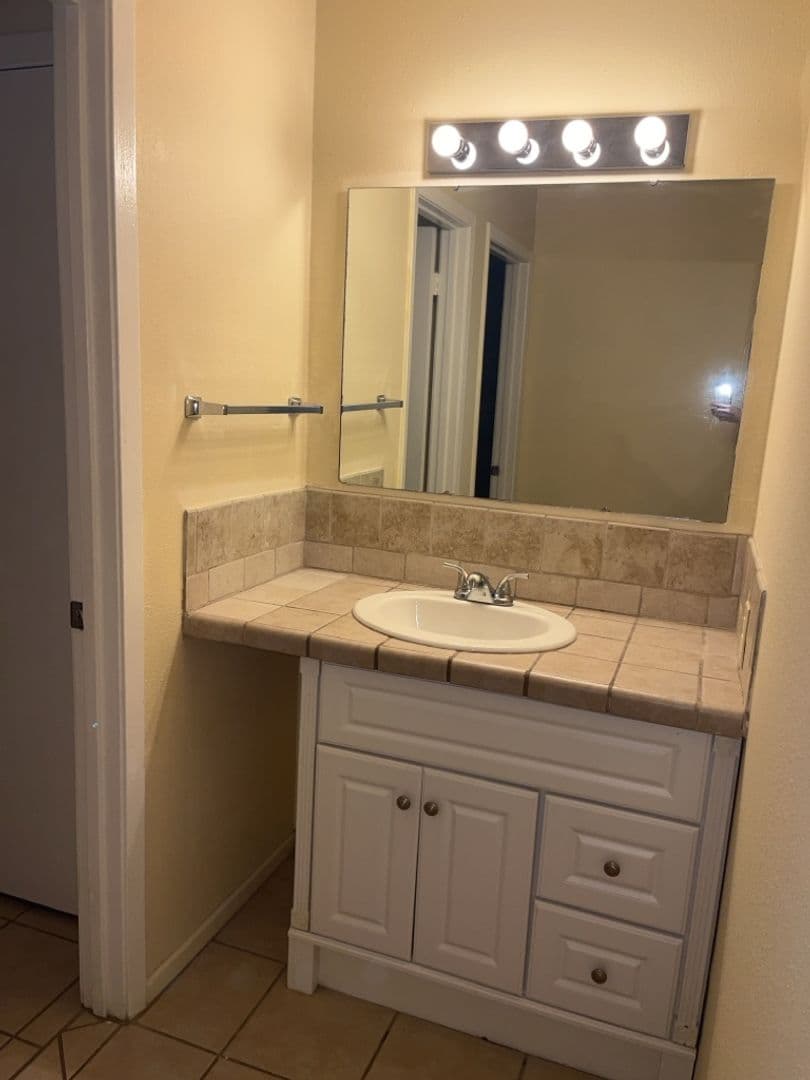 San Angelo Apartment: 1901 Pulliam