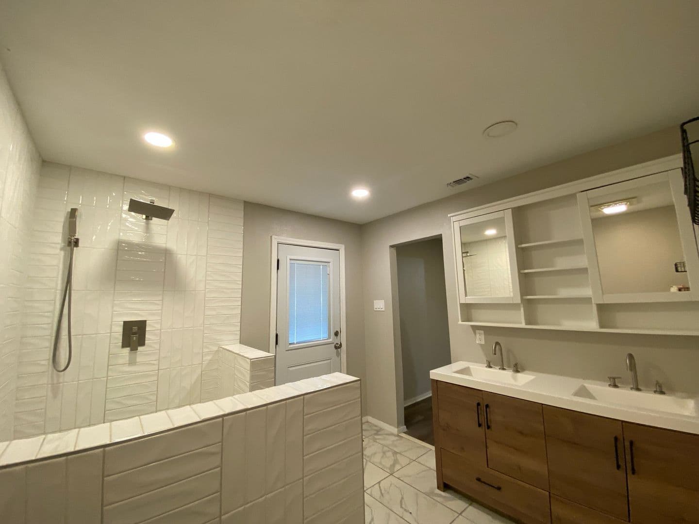San Angelo House: 5218 Green Valley Trail