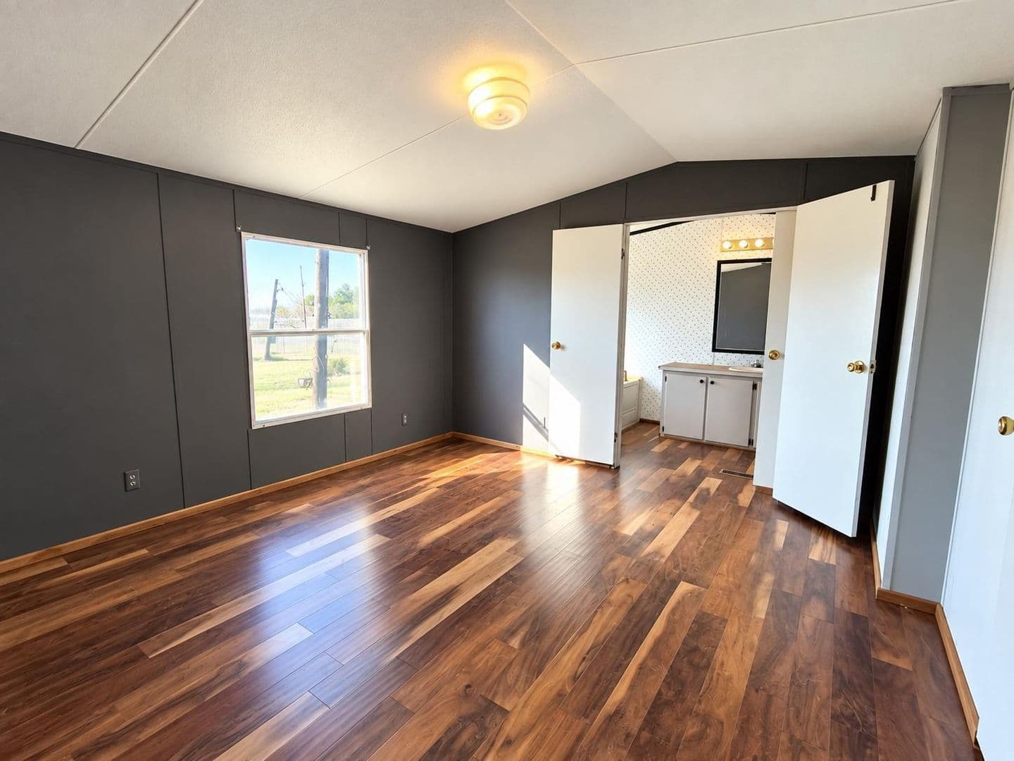 San Angelo Apartment: 729-731-733 Cactus Lane